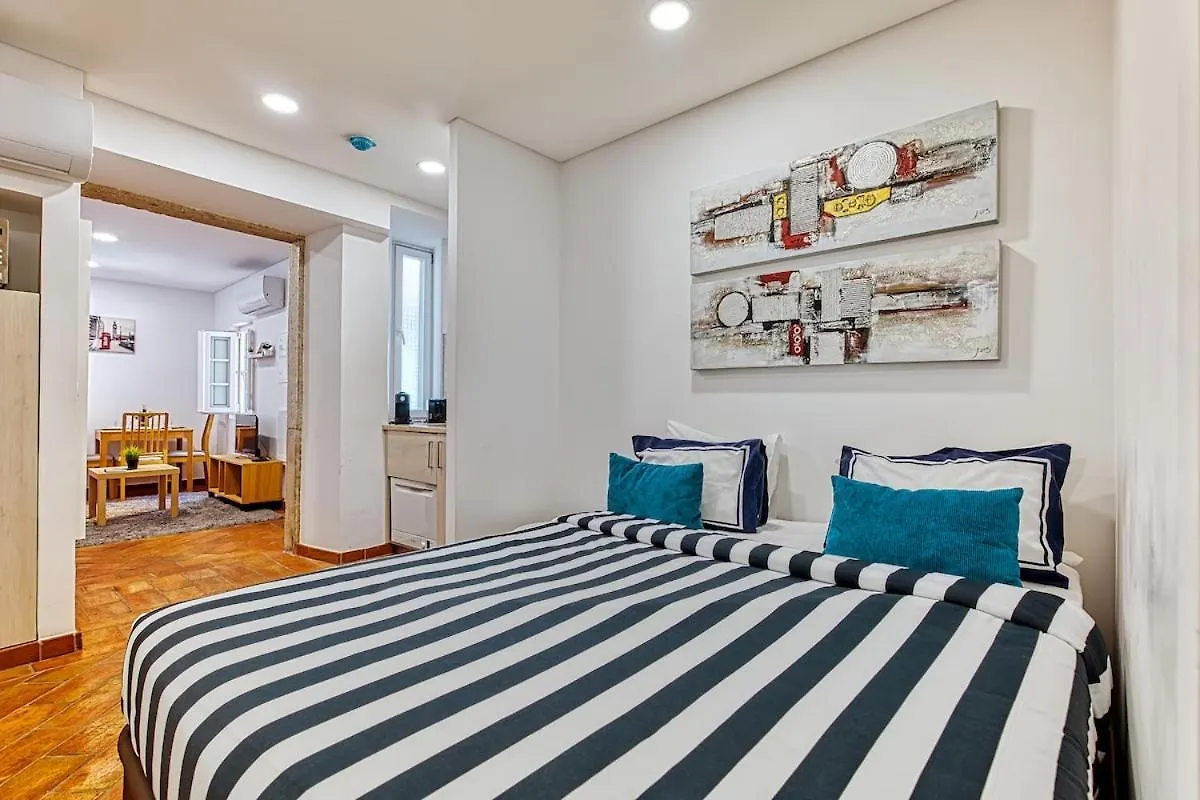 Charming Flat Central Lisbon location